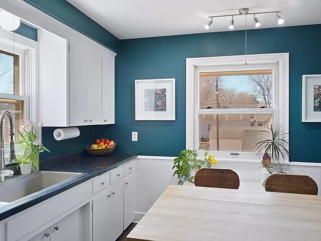 Building Photo - 5536 S 28th Ave