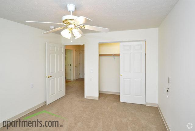 Bedroom - College Greene Senior Apartments