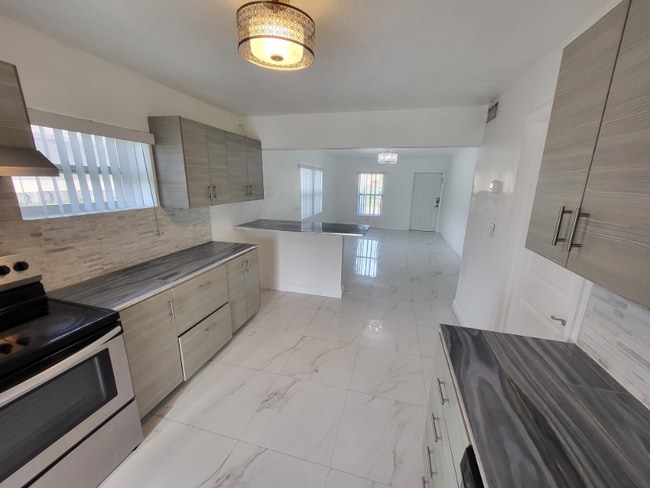 Foto del edificio - 18727 SW 100th Ave