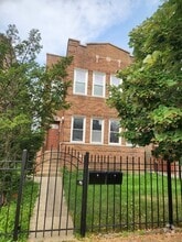 Building Photo - 1710 N Meade Ave