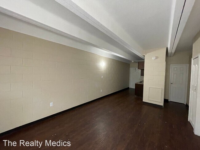Foto del edificio - 2 br, 1 bath House - 1045 W Washington St ...