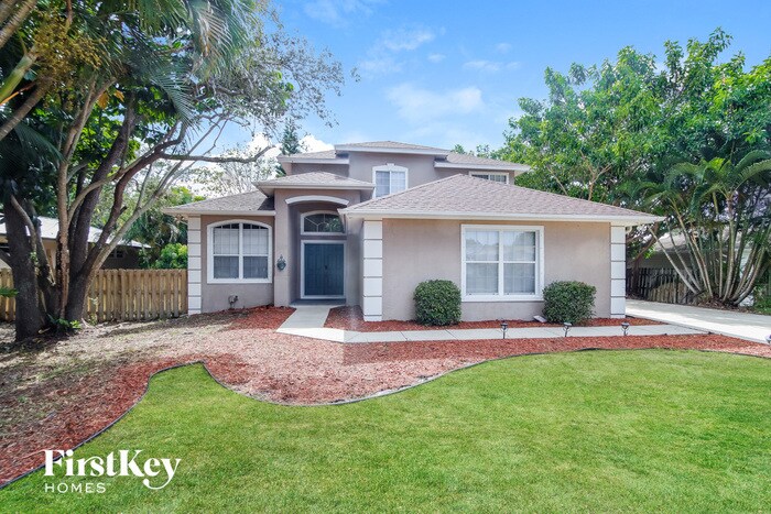 Foto principal - 1066 Citrus Ave NE