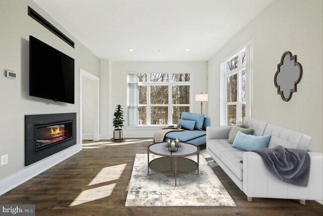 Foto del edificio - 11300 Emerald Park Rd