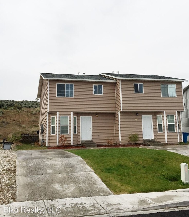 Primary Photo - 1655 Orchard Cove Dr