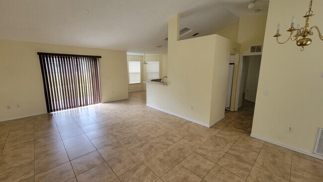 Building Photo - 1440 Waldrun St SE