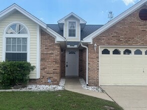Building Photo - 603 Drakes Landing
