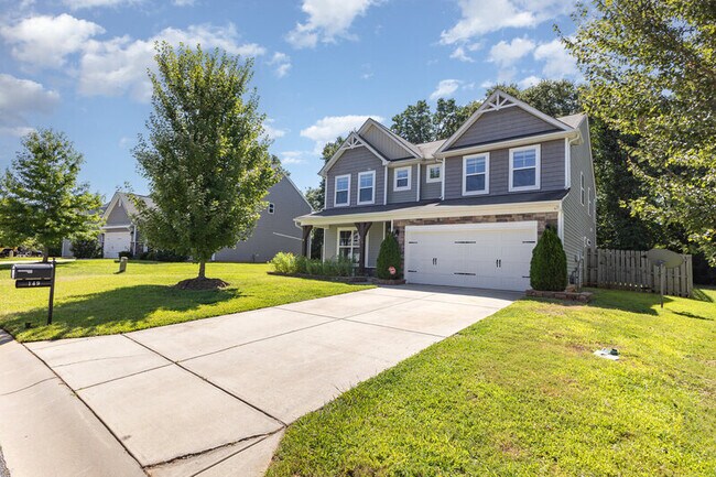 Foto del edificio - 149 Kingston Drive