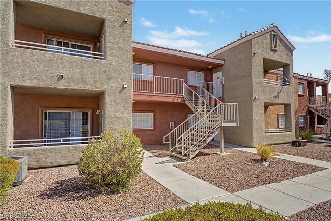 Foto del edificio - 4730 E Craig Rd