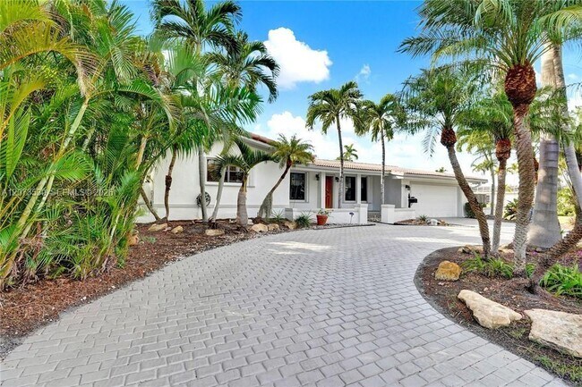 Foto del edificio - 612 Hibiscus Dr