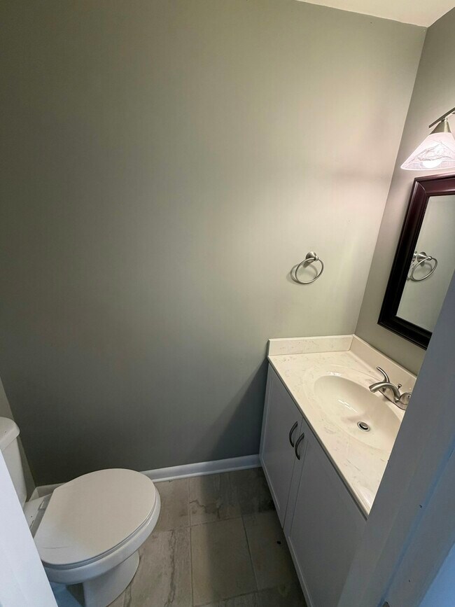 Foto del edificio - 2531 Back Acres Rd