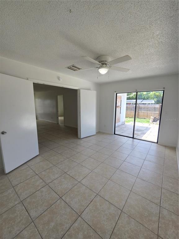 Foto del edificio - 9231 Antrim St