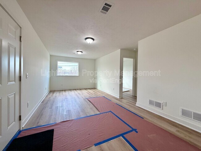 Foto del edificio - 313 Orchard Ave