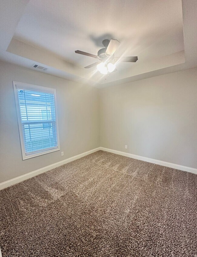 Foto del edificio - Adorable 3 bed 2 bath in Prime Location!
