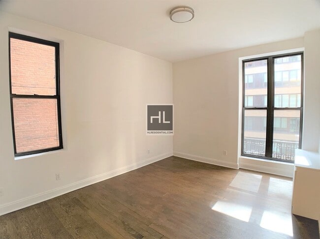 Building Photo - STUNNING Central Park South 2 Bedroom - WO...