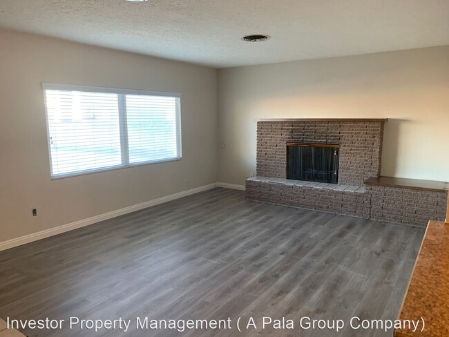 Building Photo - 3 br, 2 bath House - 5643 S Pecos Rd