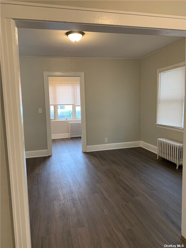 Foto del edificio - 158-46-158-75 75th Ave