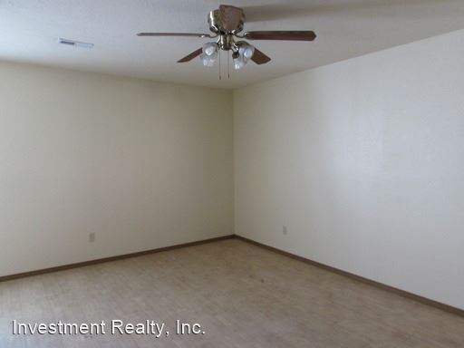 Foto del edificio - 24910 Scenic Dr