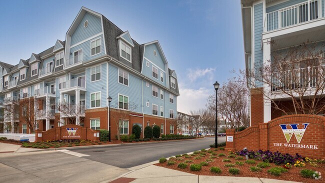 Building Photo - The Watermark at Talbot Park