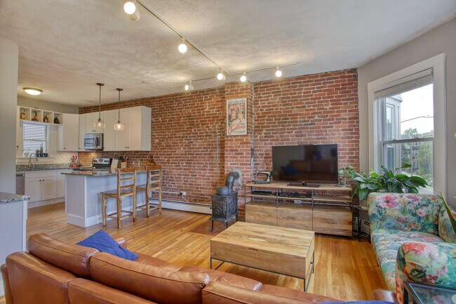 Foto del edificio - 248 Hampshire St