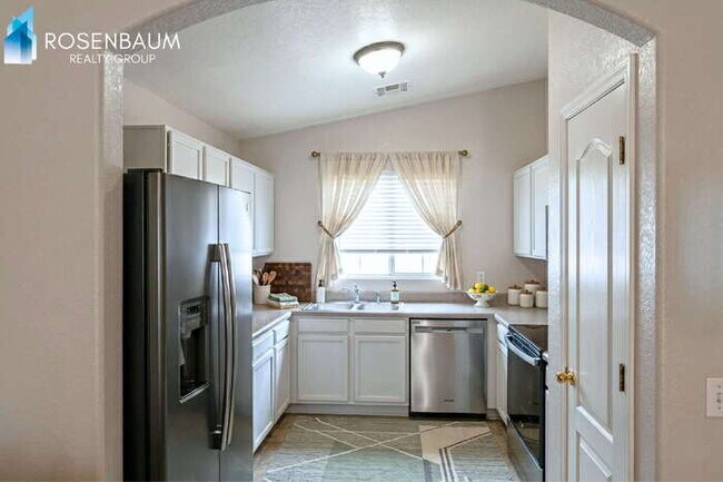 Foto del edificio - 4544 W Rose Mist Way
