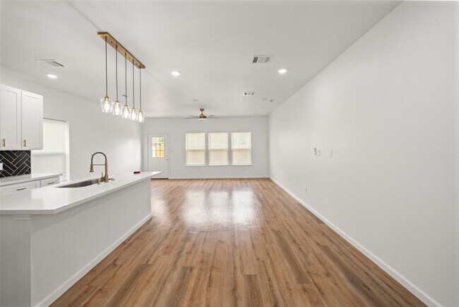 Foto del edificio - 6719 Roanoke St