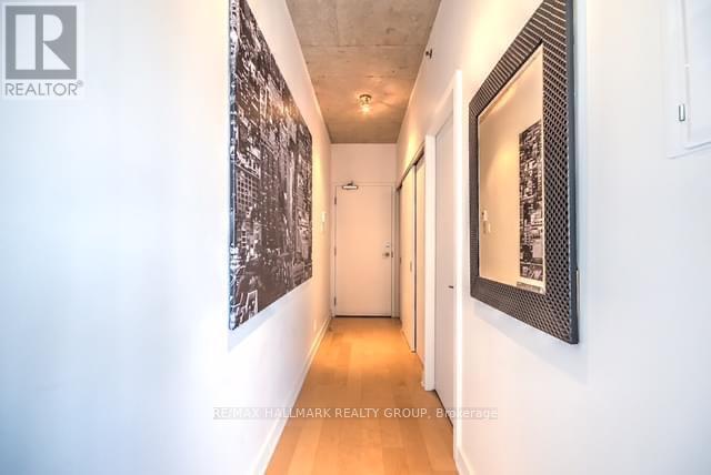 Building Photo - 360 McLeod St