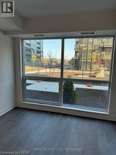 Photo du bâtiment - 2343 Khalsa Gate