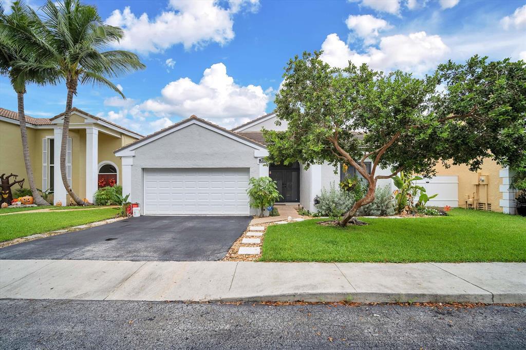 911 Richwood Terrace, Davie, FL 33325 House Rental in Davie, FL