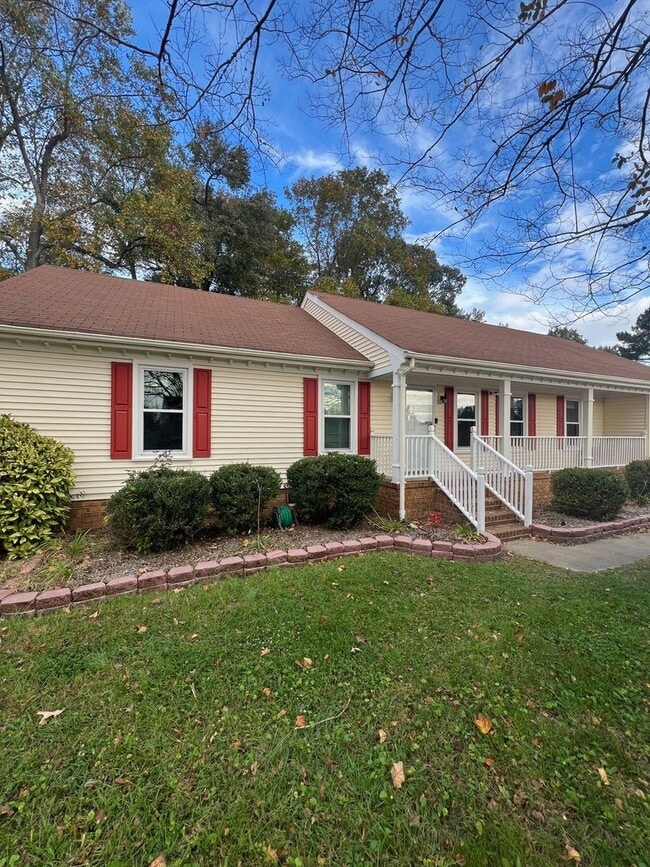 Building Photo - 3410 Filly Run