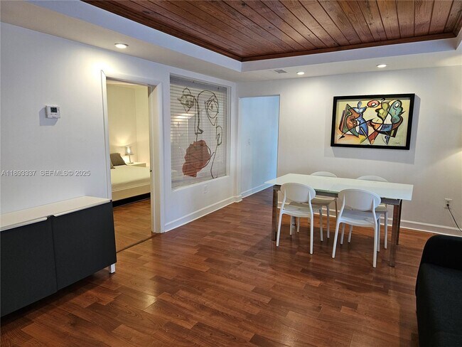 Foto del edificio - 622 15th St