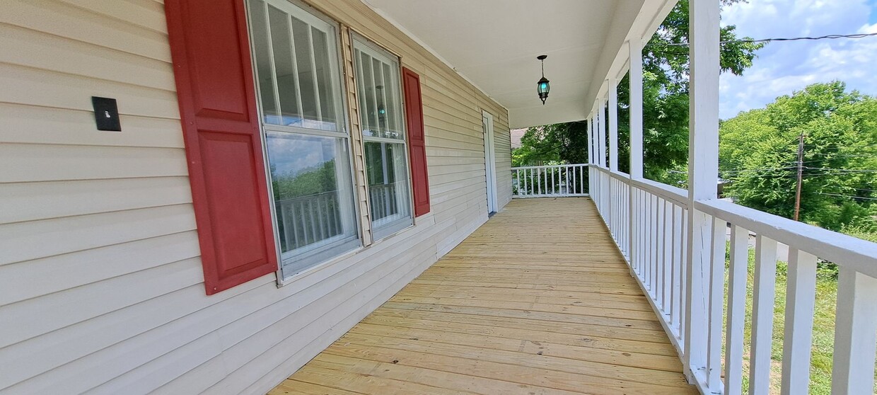 Foto principal - Fully updated 3 bed 2 bath house in Brainerd!