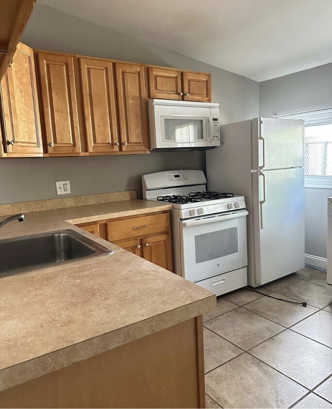 Foto principal - 1365 Crease St