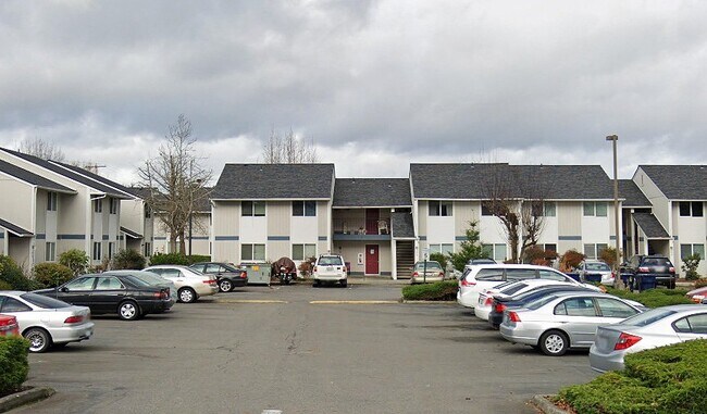 Building Photo - 2745 Warner Ave