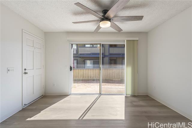 Building Photo - 91-233-233 Hanapouli Cir