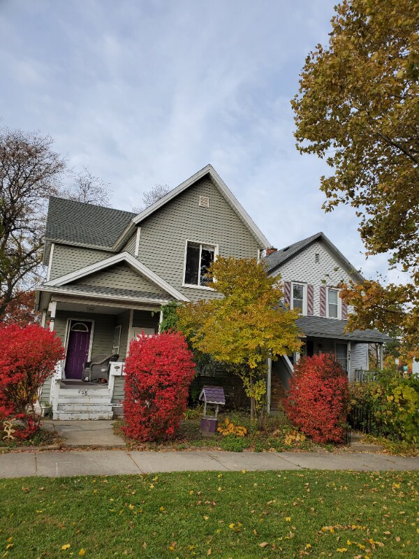 Primary Photo - 548 Beech St