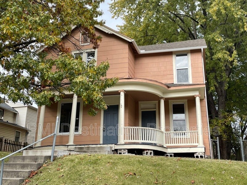 514 Linn St, Leavenworth, KS 66048 House for Rent in Leavenworth, KS