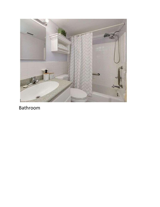 Bathroom - 4977 Battery Ln