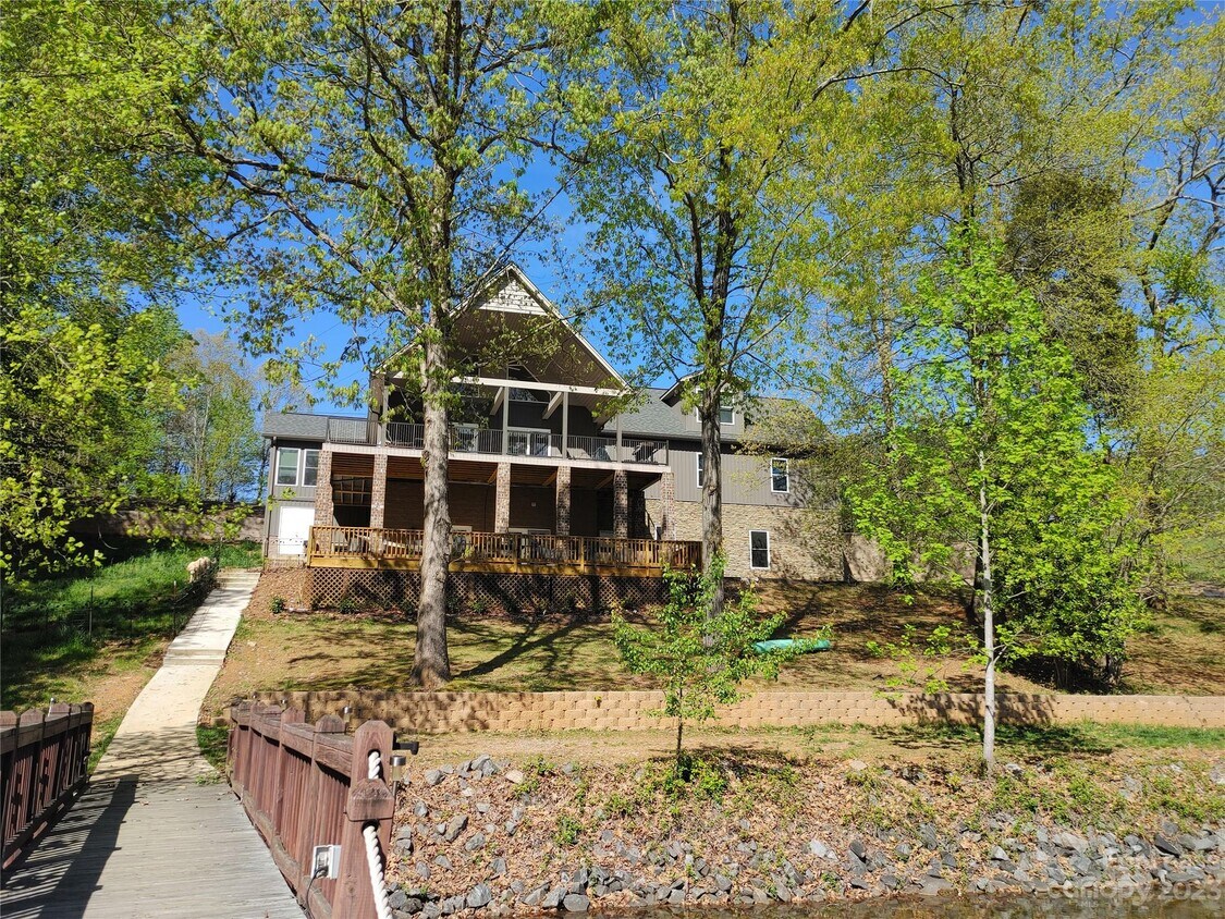 393 Stillwater Rd, Troutman, NC 28166 House Rental in Troutman, NC