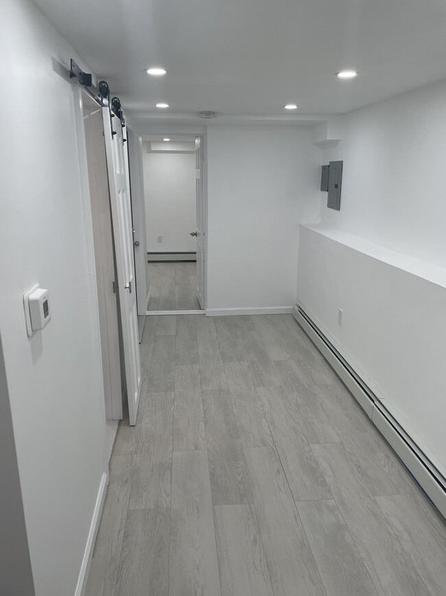 Foto del edificio - 3223 33rd St