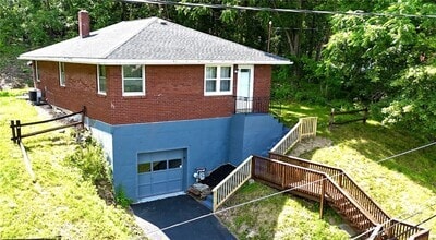 Building Photo - 27 Cornell Ave