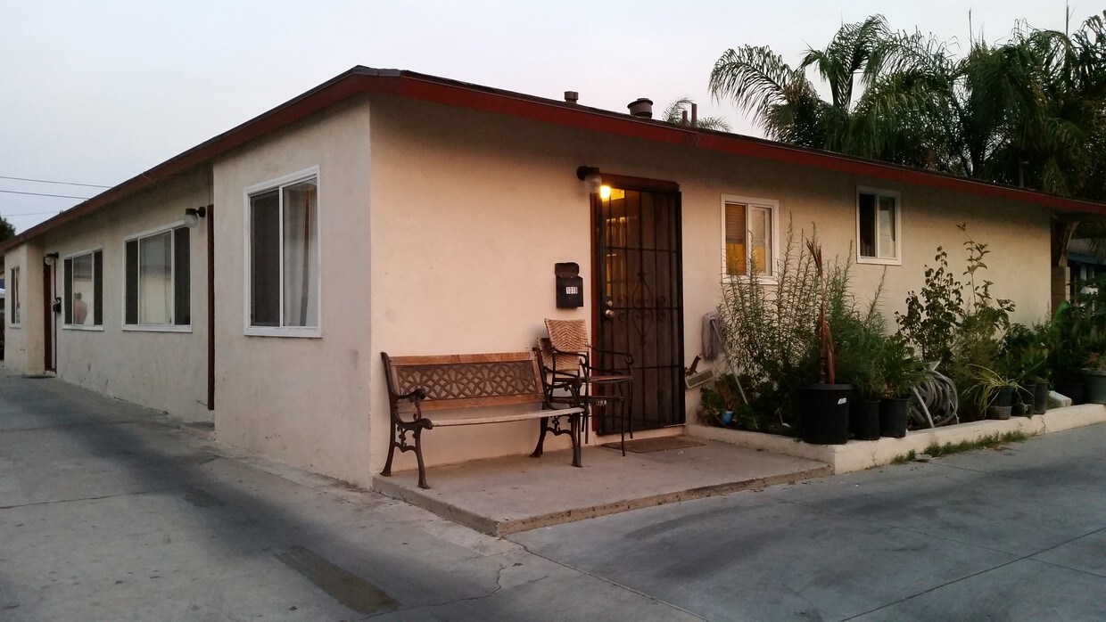 Foto principal - 1022 Wallgreen St