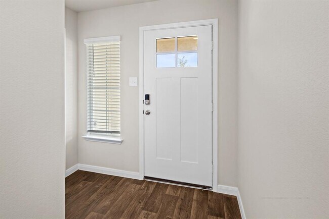 Foto del edificio - 145 Globe Mallow Cir