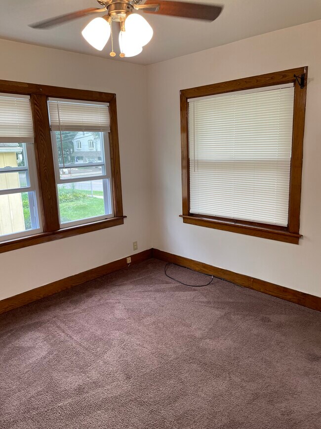 304 Oakdale Rd Unit Super 1 bedroom apartment, Johnson City, NY 13790