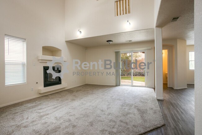 Foto del edificio - CALL US TODAY AT (505) 808-6467 TO SCHEDUL...