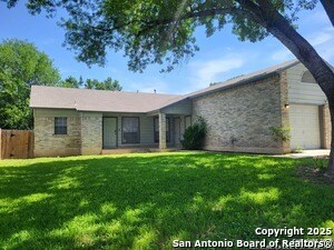 Foto principal - 9911 Ardash Ln