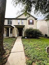 Building Photo - 2243 Walnut Fair Ln
