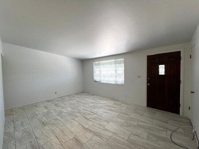 Foto del edificio - Northwest 3 Bedroom Home