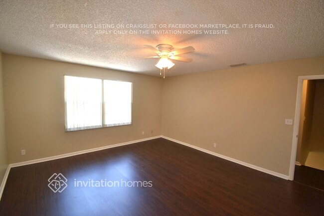 Foto del edificio - 2632 W Saratoga Dr