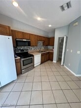 Building Photo - 17531 Cherry Ridge Ln