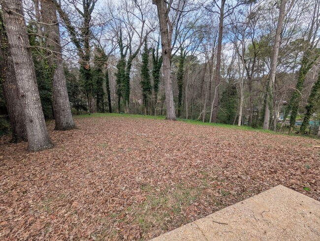 Building Photo - 3 bedroom 2 bath in Northwood Lake